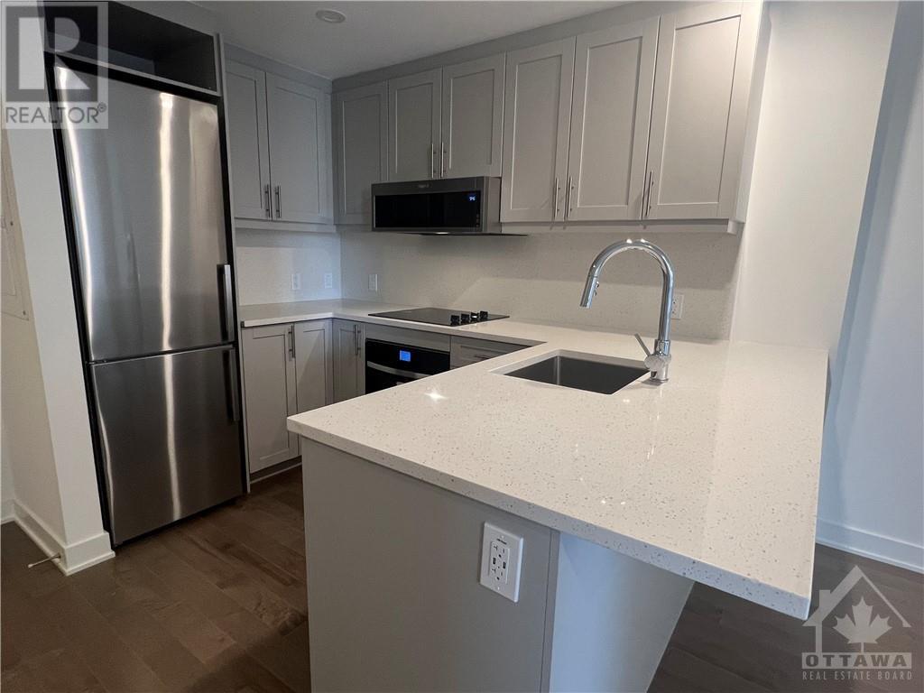 340 QUEEN STREET UNIT#804, #804