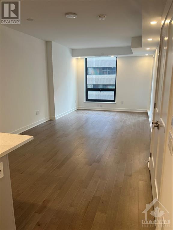 340 QUEEN STREET UNIT#804, #804
