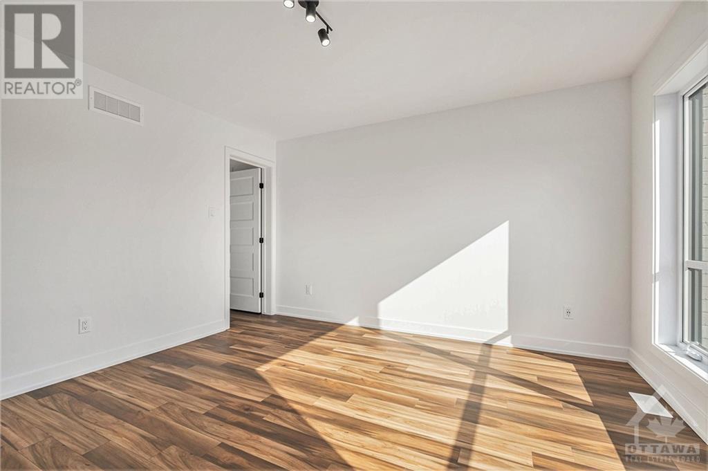 15 RUTILE STREET