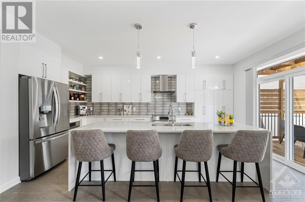 14 ERAMOSA CRESCENT