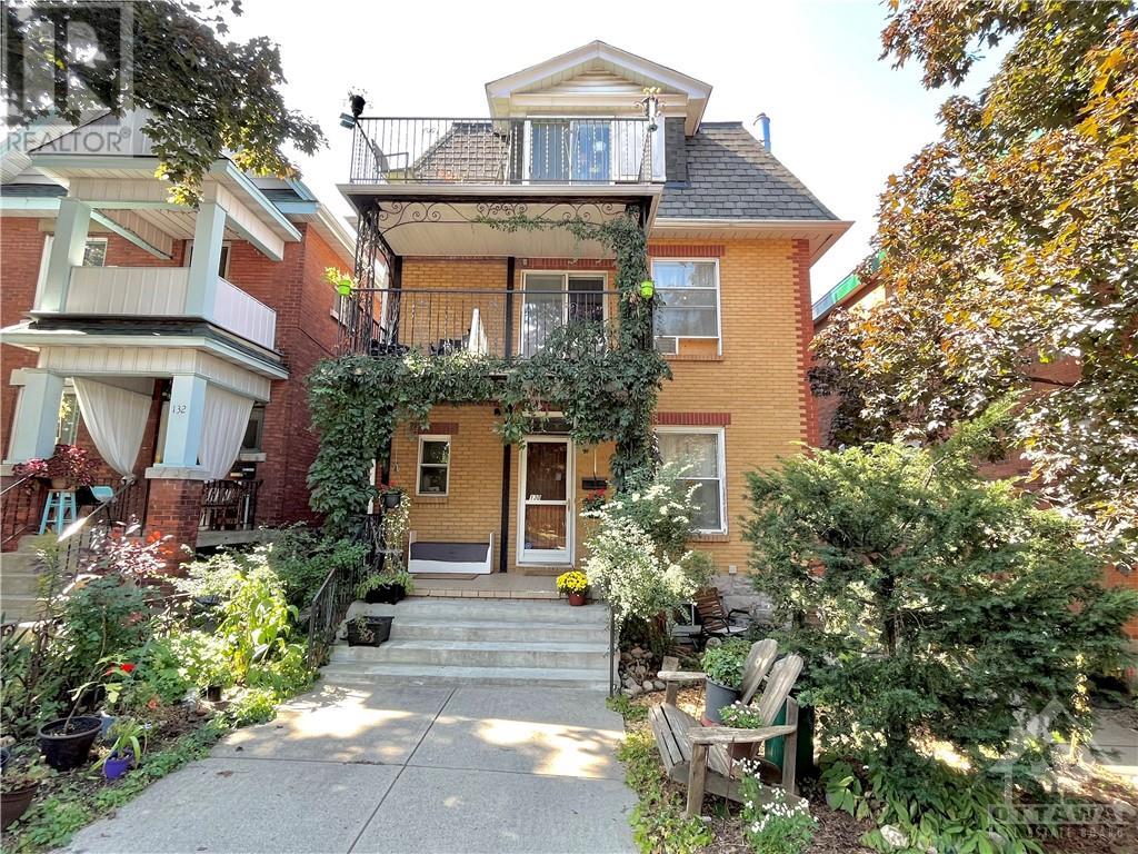 130 SPADINA AVENUE