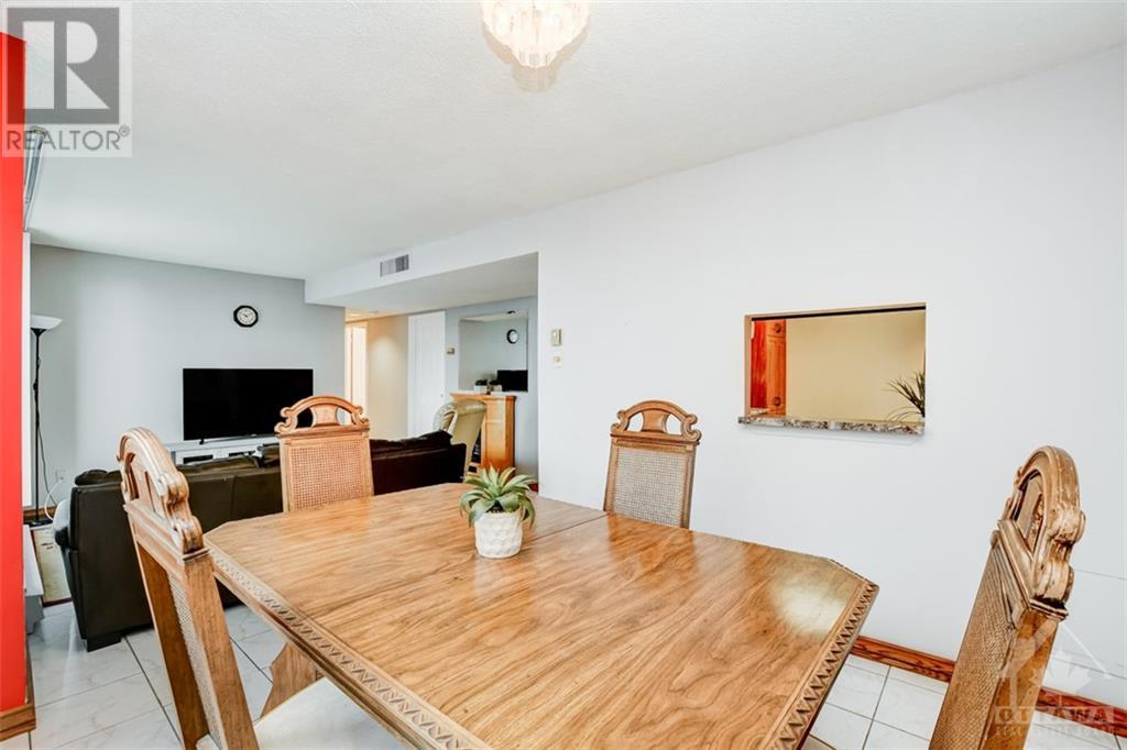 470 LAURIER AVENUE UNIT#1205, #1205