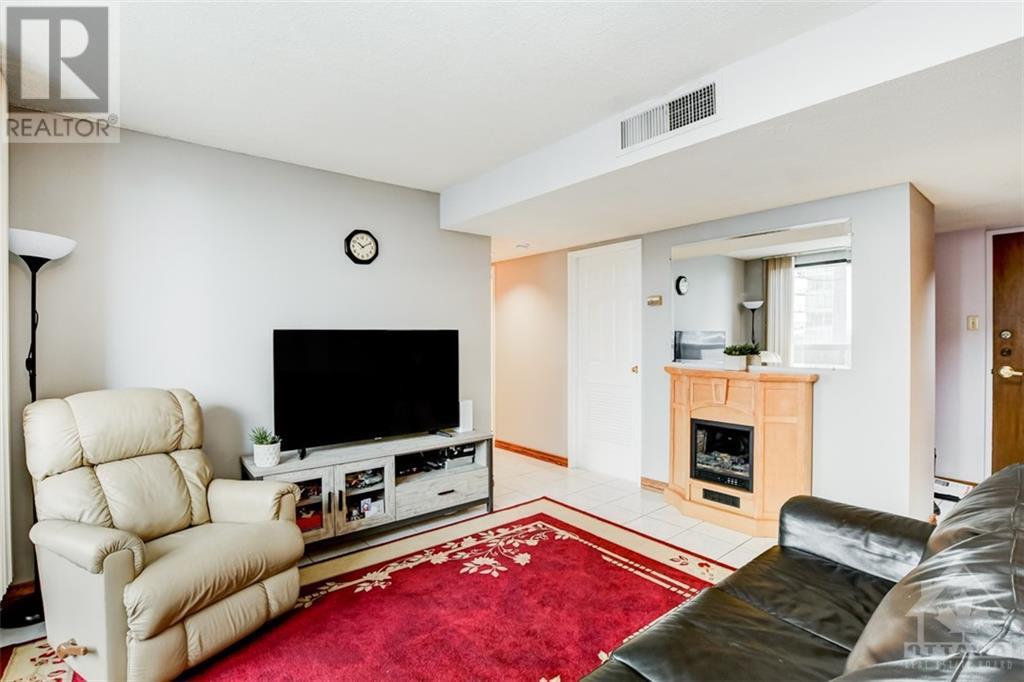 470 LAURIER AVENUE UNIT#1205, #1205