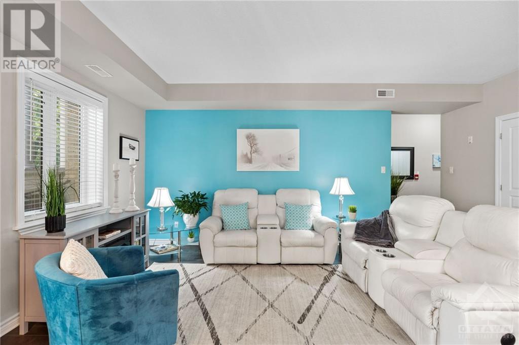 21 TADLEY PRIVATE UNIT#B, #B