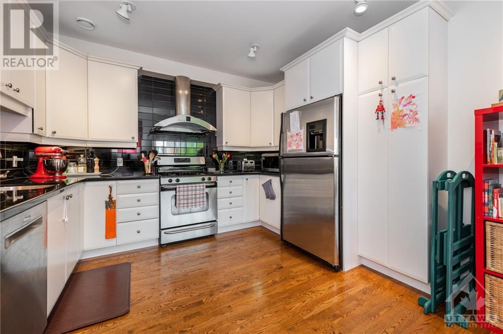 287 MACLAREN STREET UNIT#402, #402