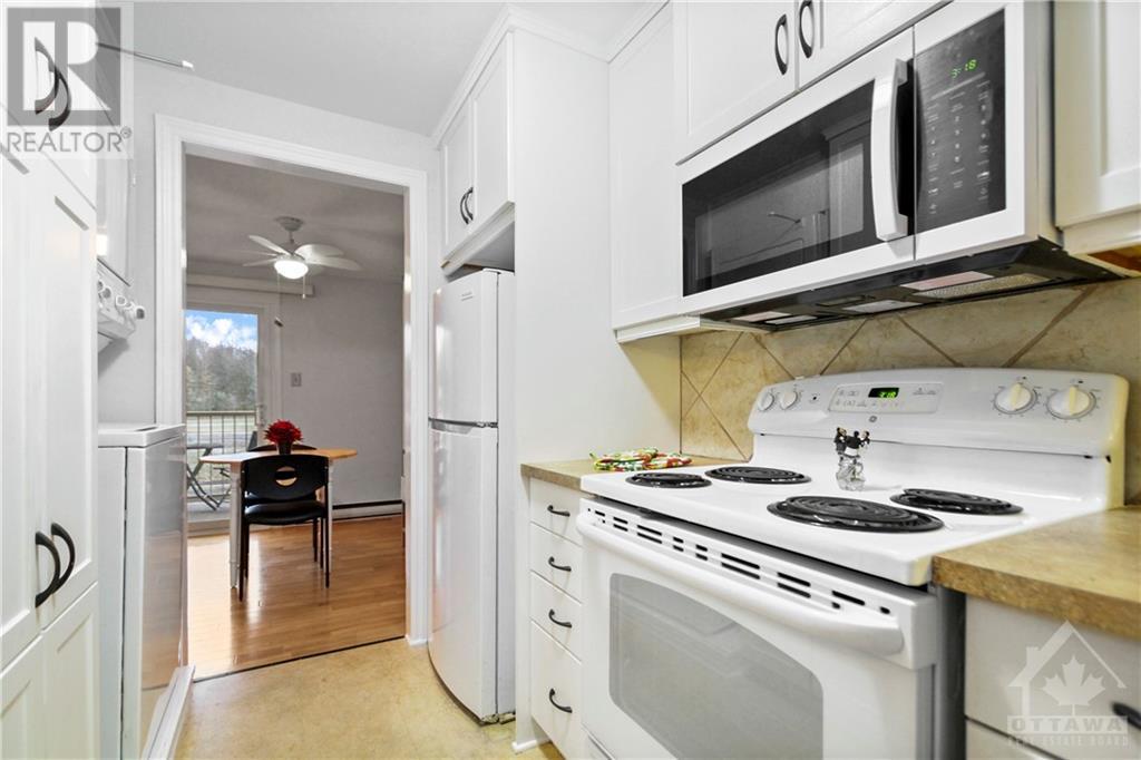 16 SWEETBRIAR CIRCLE UNIT#1, #1