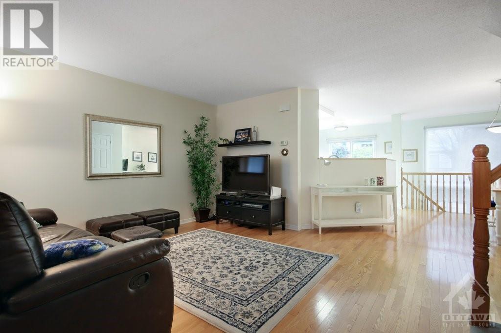 1002 ROCKY HARBOUR CRESCENT