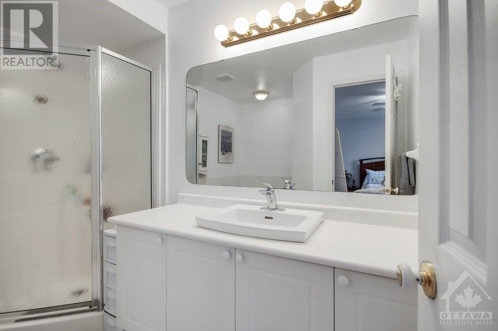 1002 ROCKY HARBOUR CRESCENT