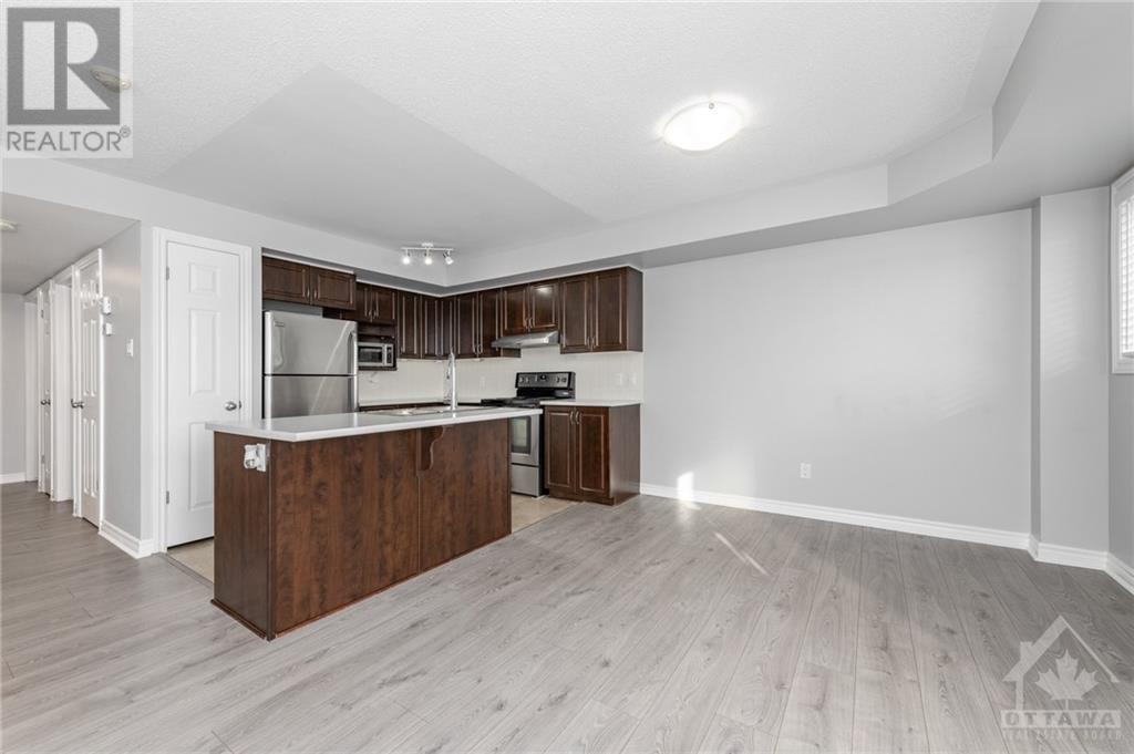 321 CRESTHAVEN DRIVE UNIT#1, #1