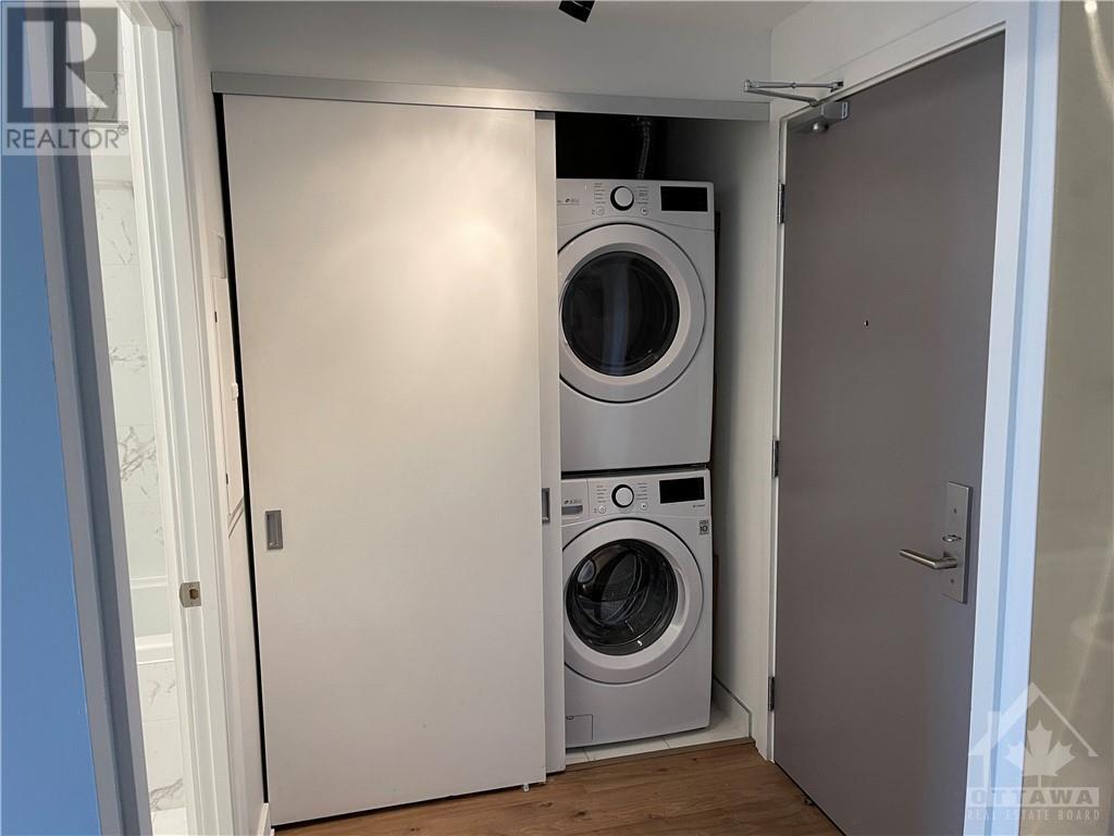 203 CATHERINE STREET UNIT#1102, #1102