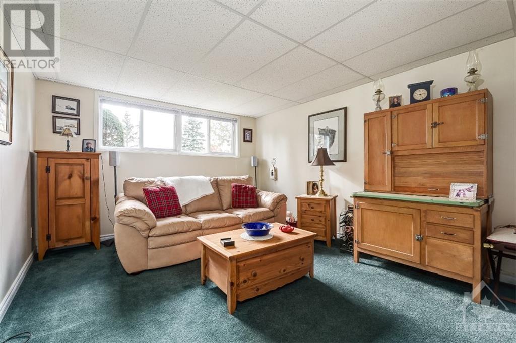 311 MEGAN DRIVE