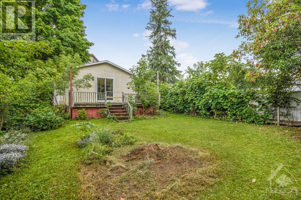 15 MCLACHLIN STREET