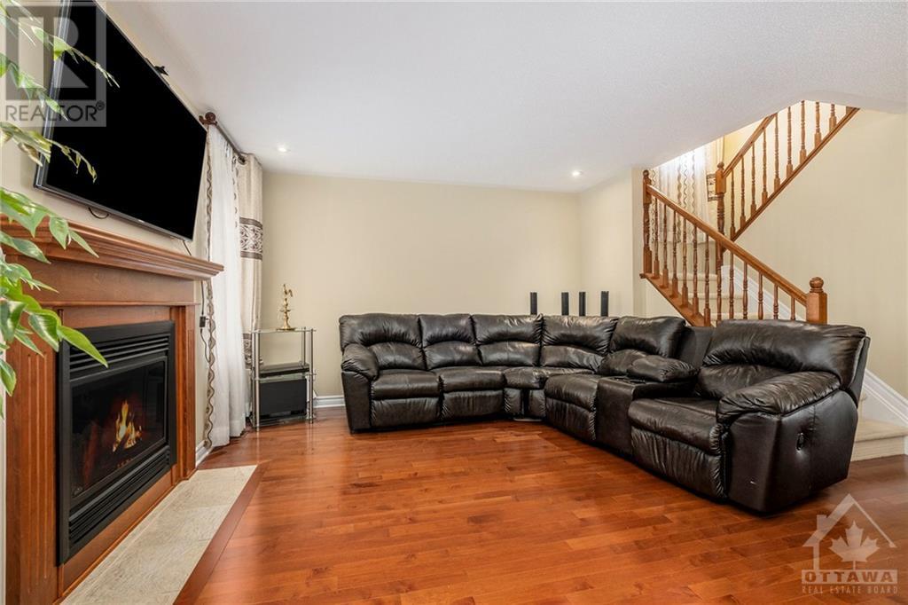 2477 ESPRIT DRIVE