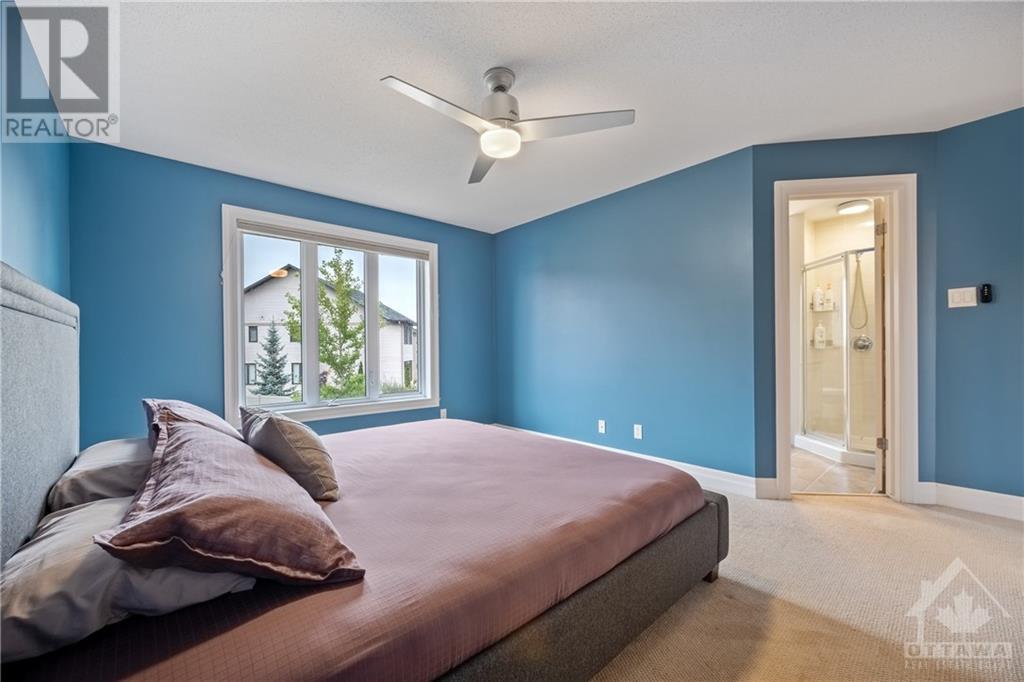 333 LANGRELL CRESCENT