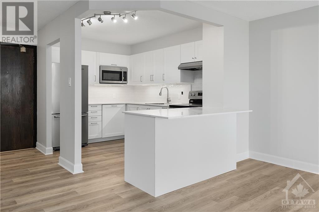 151 BAY STREET UNIT#702, #702