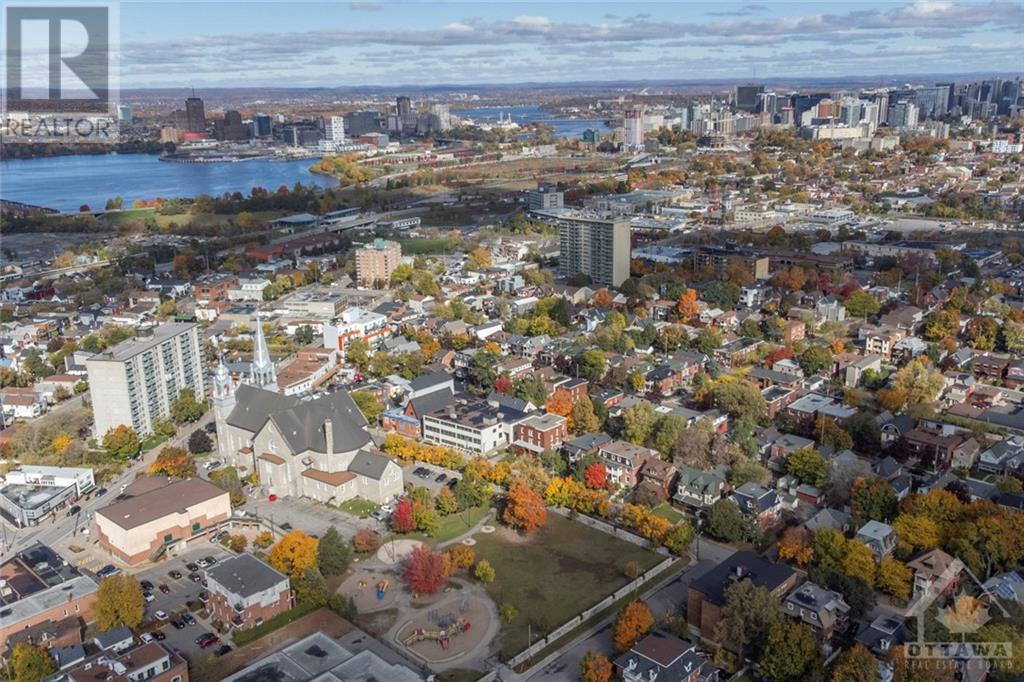 1000 WELLINGTON STREET W UNIT#605, #605