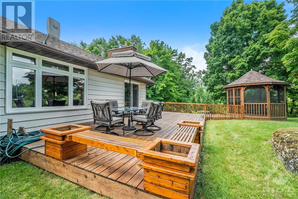 372 SCOTCH CORNERS ROAD