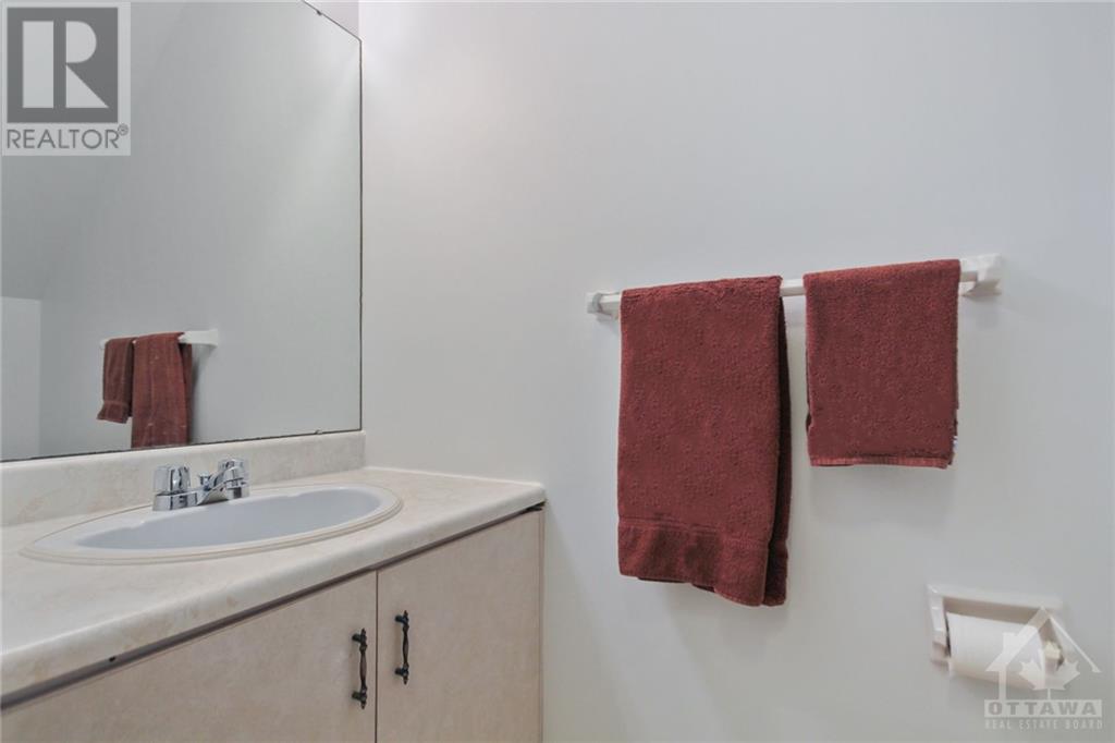 655 RICHMOND ROAD UNIT#19, #19