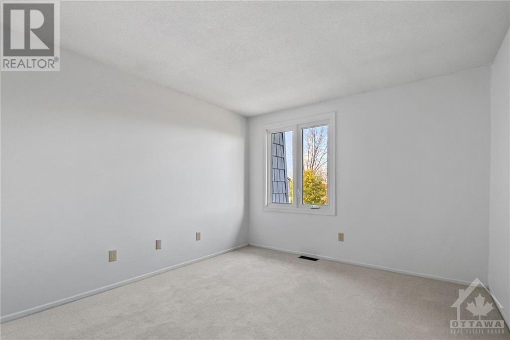655 RICHMOND ROAD UNIT#19, #19