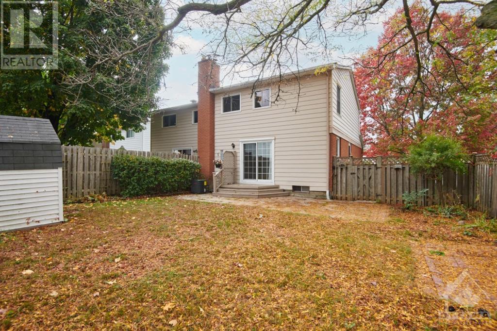 1748 STONEBOAT CRESCENT