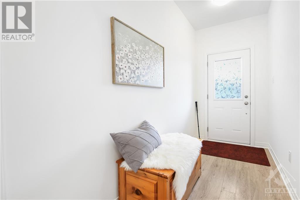 4 CONWAY TEARLE STREET