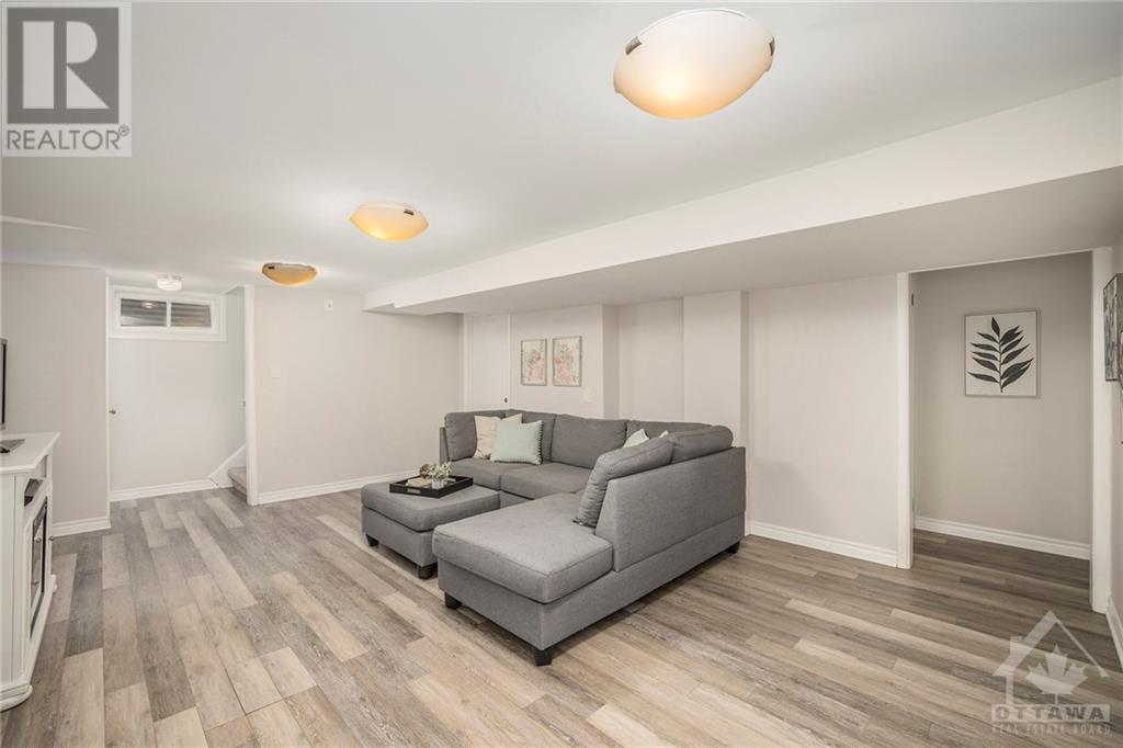 1270 ERINDALE DRIVE