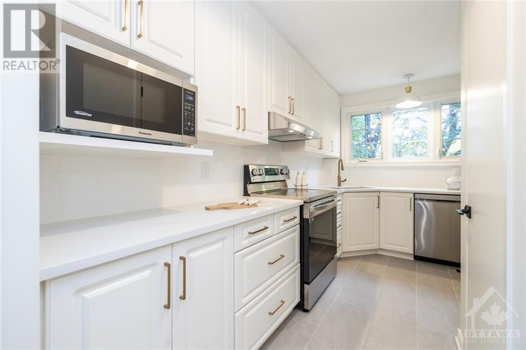 795 EASTVALE DRIVE