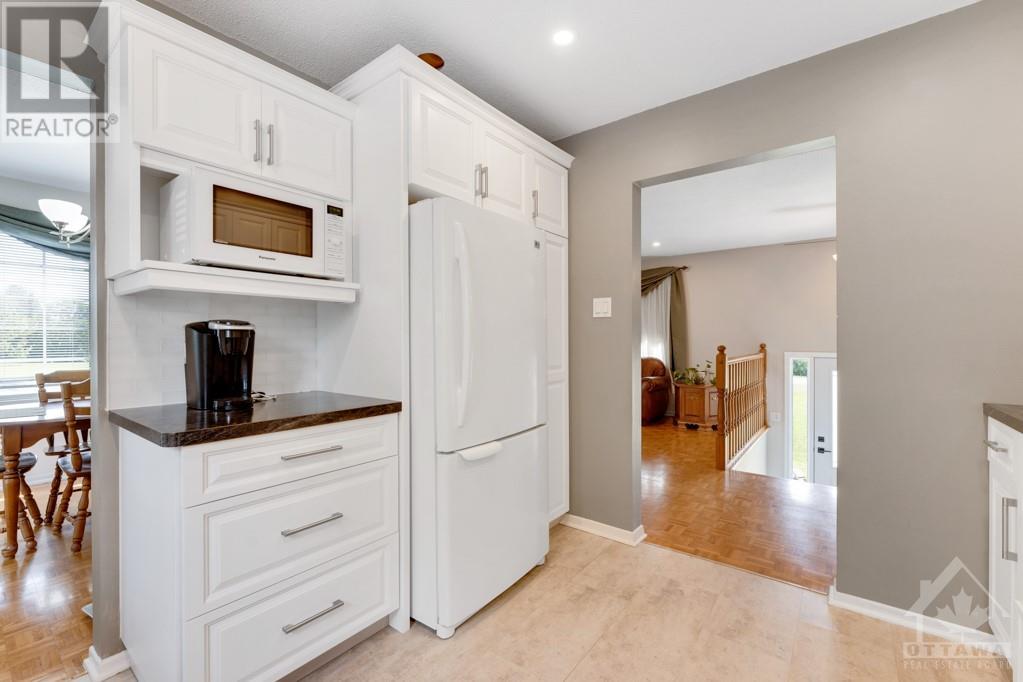 840 RAMSAY CONCESSION 8 ROAD