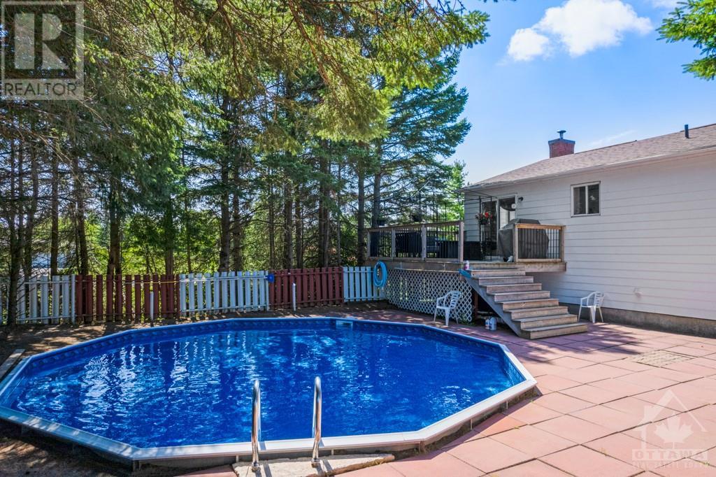 840 RAMSAY CONCESSION 8 ROAD