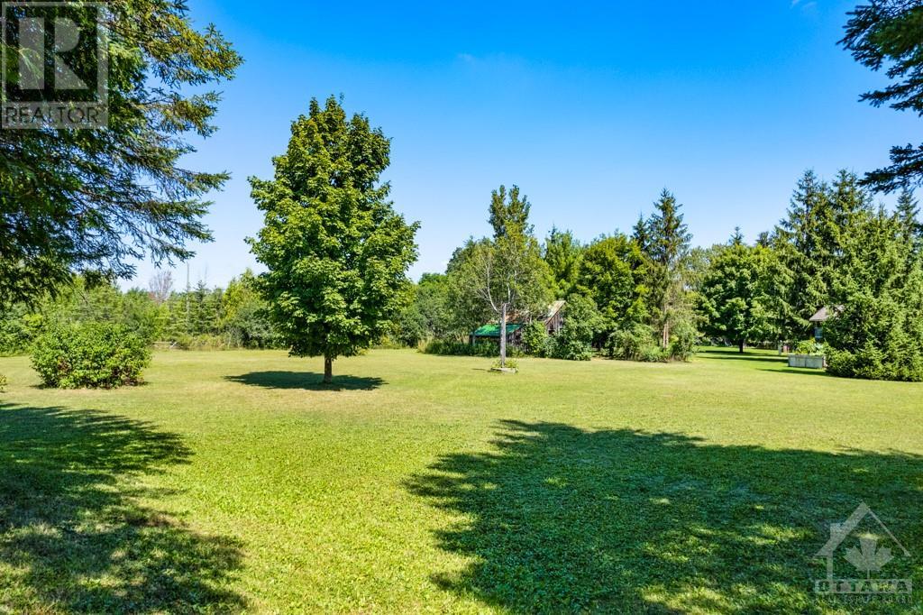 840 RAMSAY CONCESSION 8 ROAD