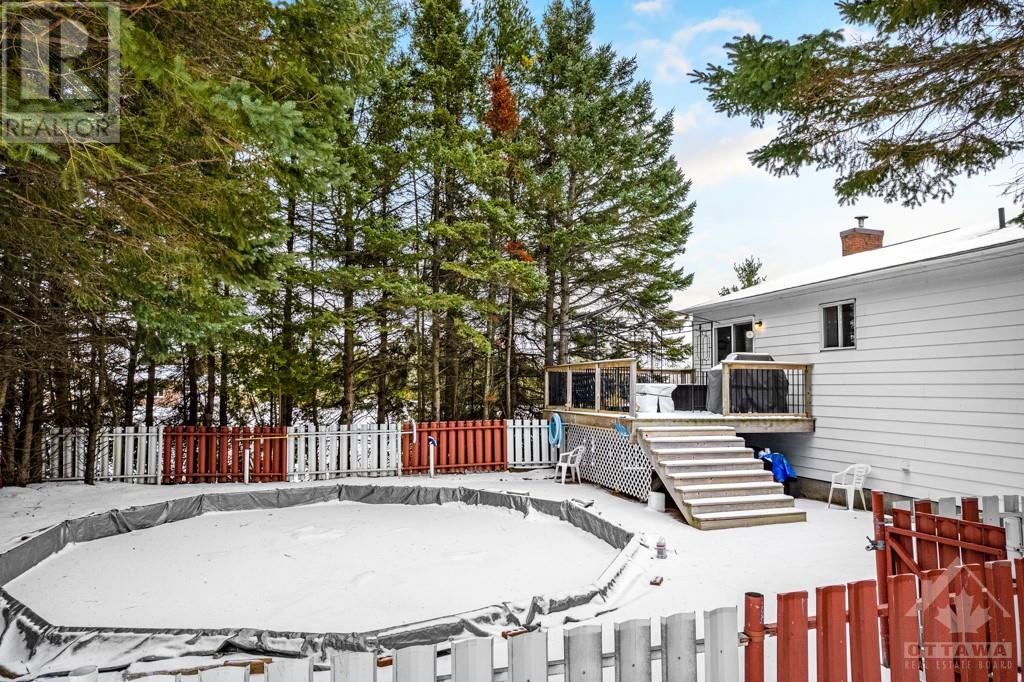 840 RAMSAY CONCESSION 8 ROAD