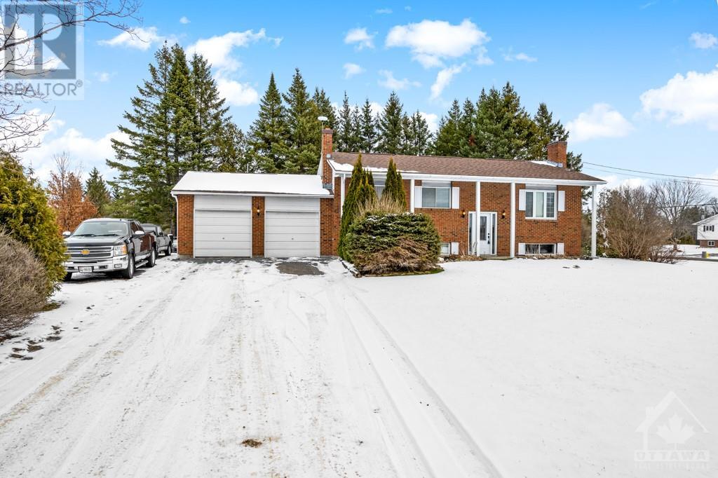 840 RAMSAY CONCESSION 8 ROAD