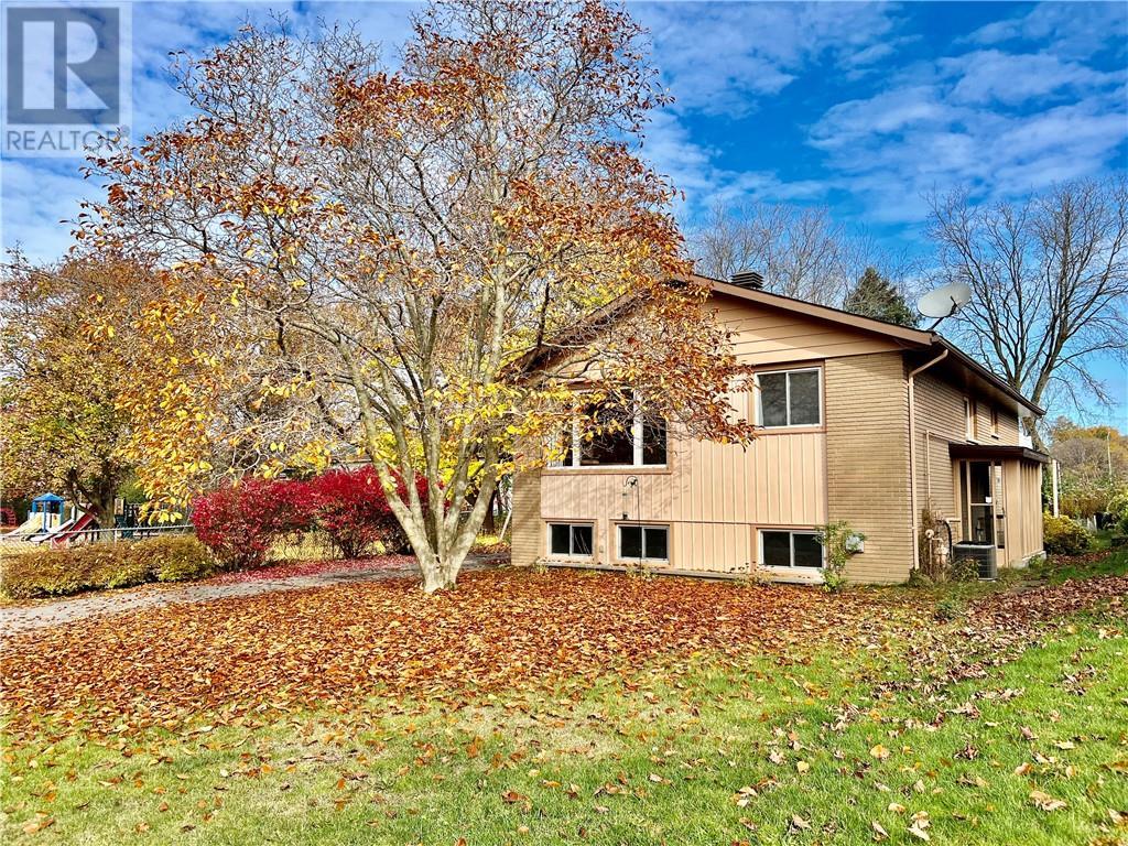 45 DAVISON AVENUE