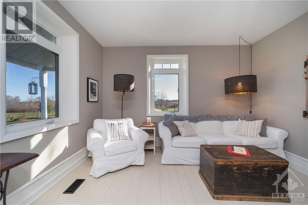 2829 DONALD B MUNRO DRIVE