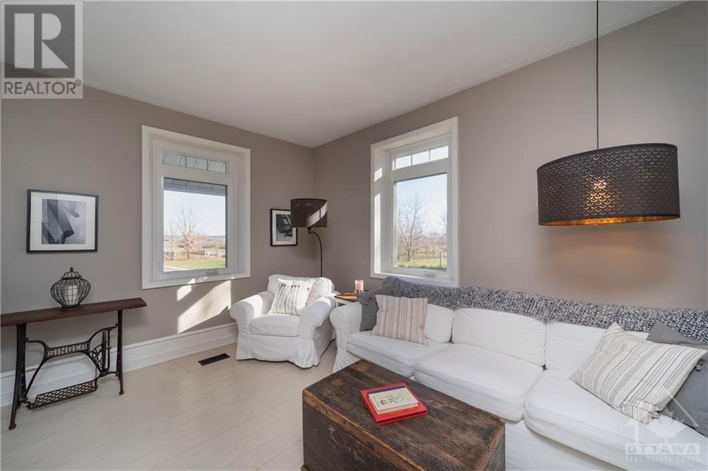 2829 DONALD B MUNRO DRIVE