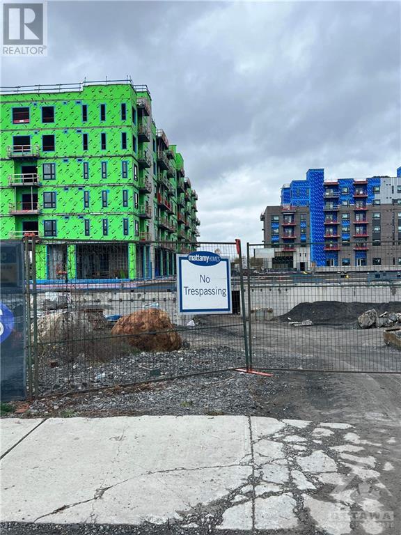 681 MIKINAK AVENUE UNIT#111, #111