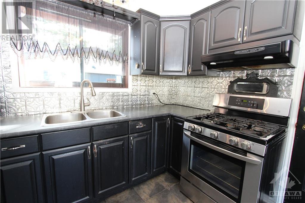 236 KENNEDY LANE WEST
