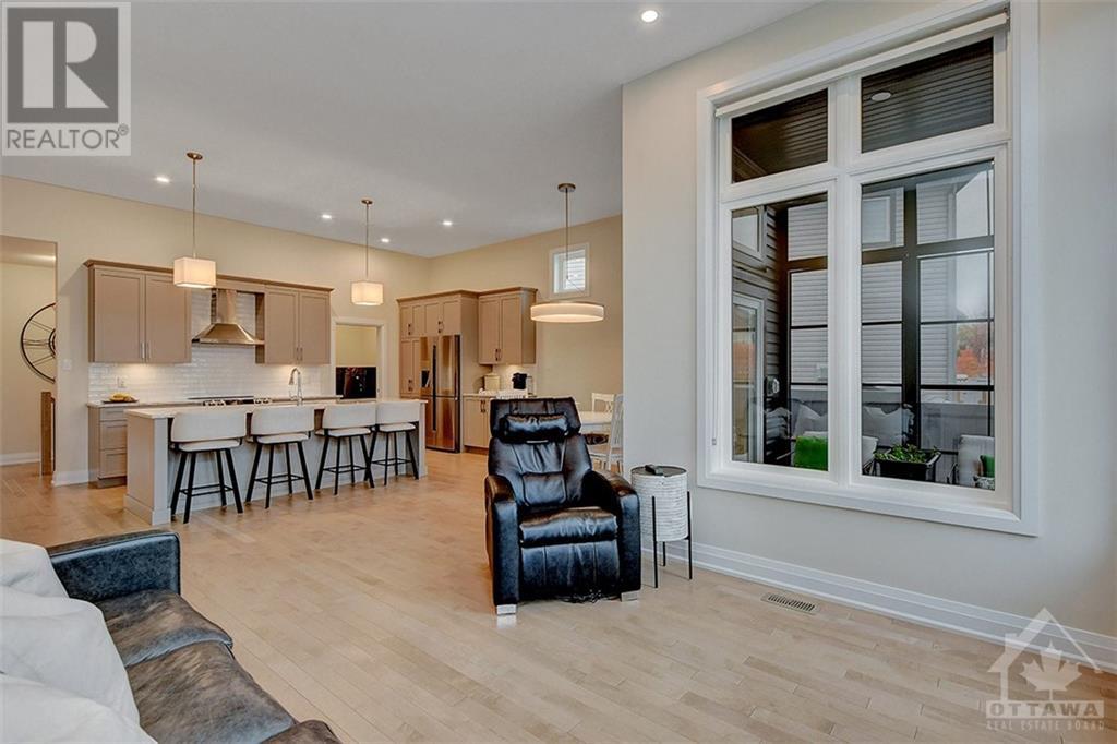 519 CANNES CRESCENT