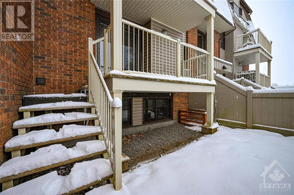 8 SWEETBRIAR CIRCLE UNIT#3, #3