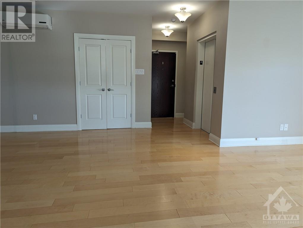 365 ATHLONE AVENUE UNIT#4, #4