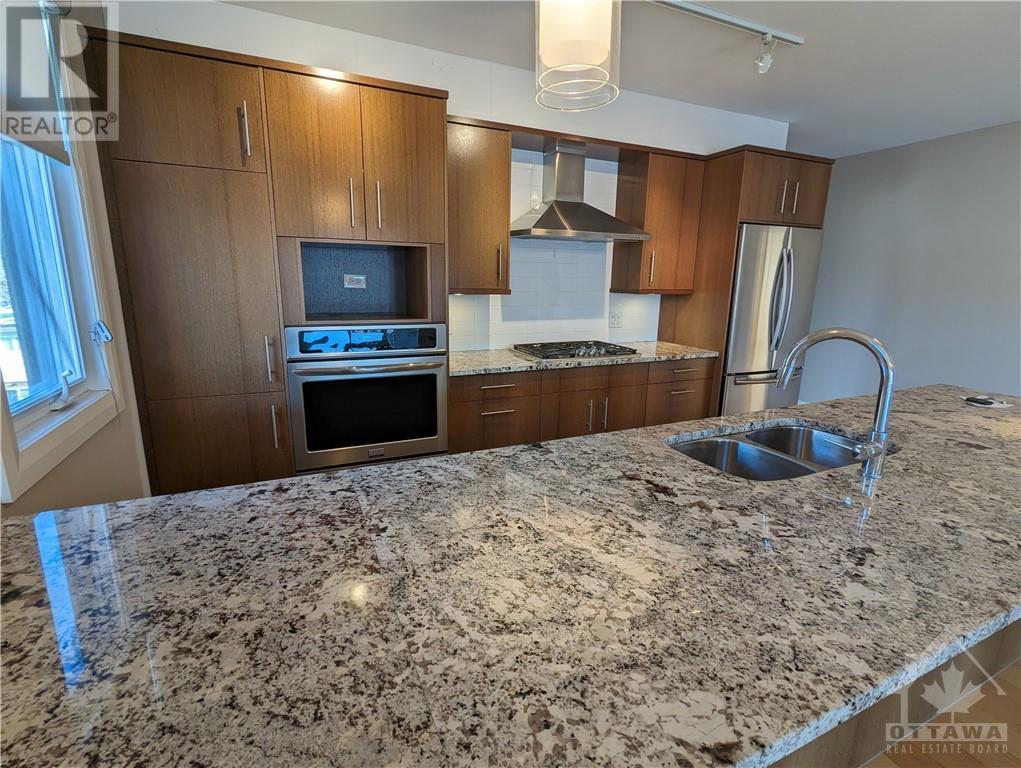 365 ATHLONE AVENUE UNIT#4, #4