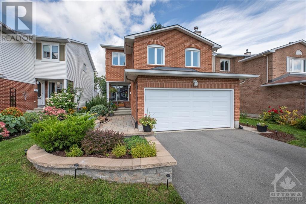 1536 DES GRIVES CRESCENT