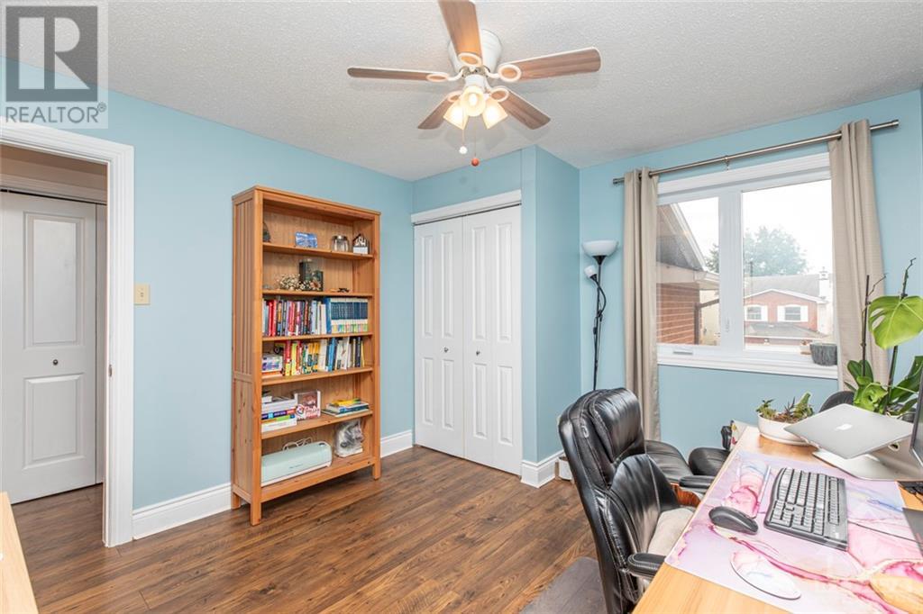 1536 DES GRIVES CRESCENT