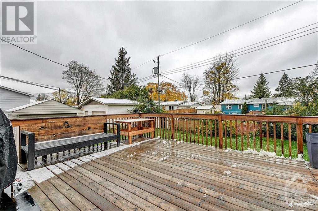335 WARDEN AVENUE