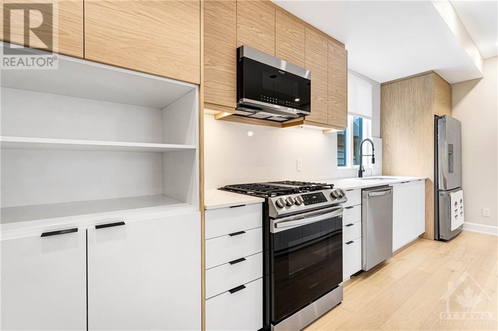 294 DUNCAIRN AVENUE UNIT#A, #A