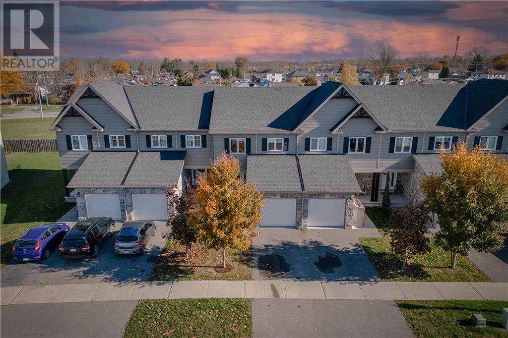 1113 CLEMENT COURT