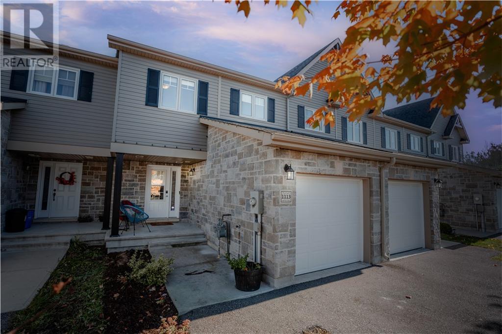 1113 CLEMENT COURT