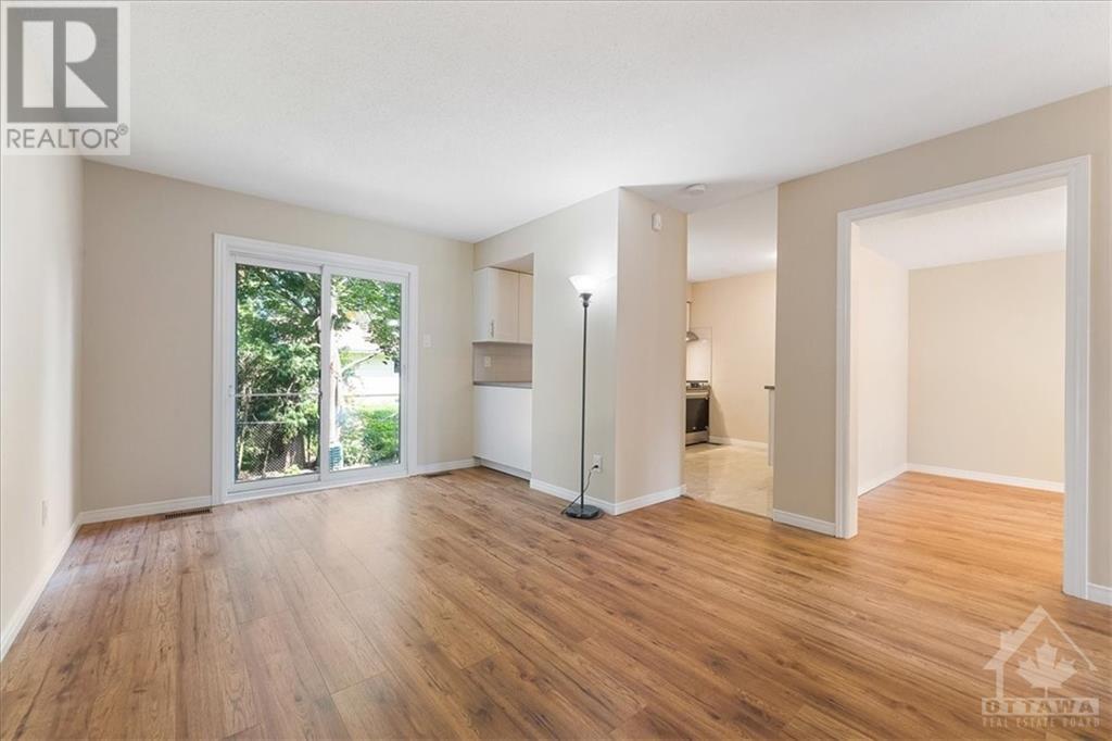 13 FOXFIELD DRIVE