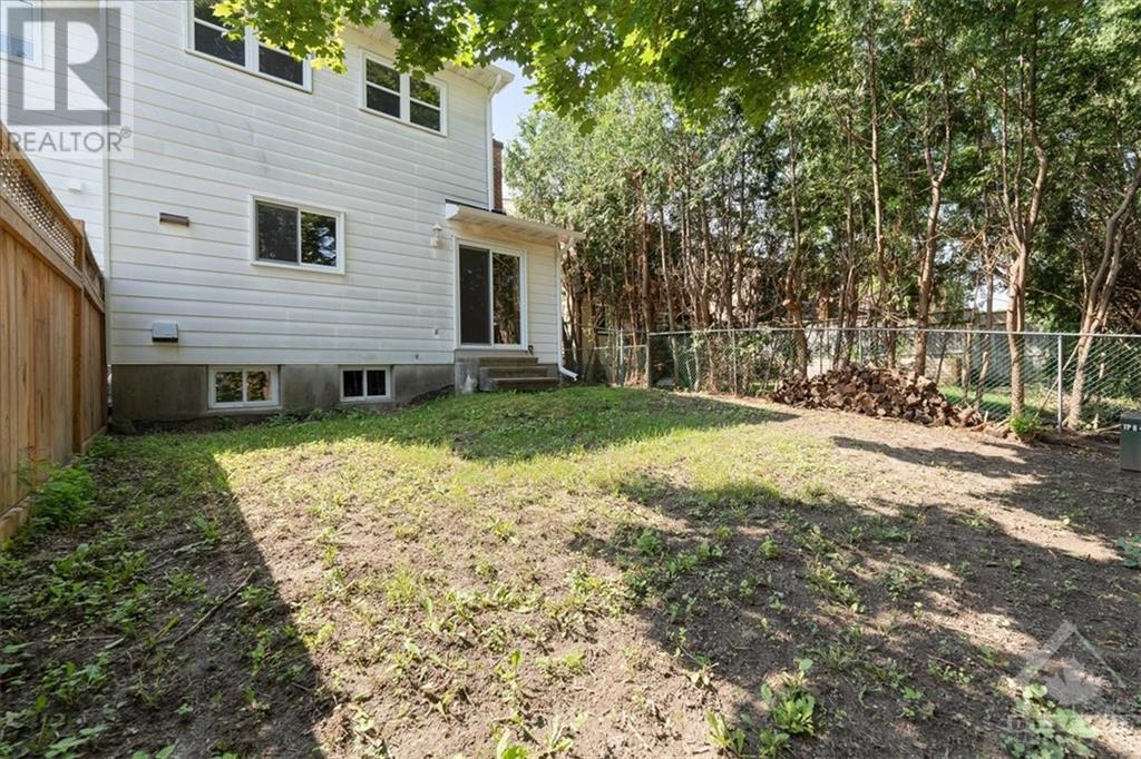 13 FOXFIELD DRIVE