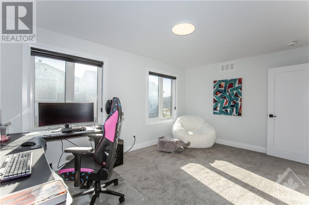 213 PINGWI PLACE